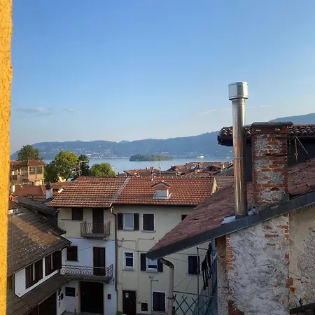 Penthouse Federico With View - Residenza Silvana *