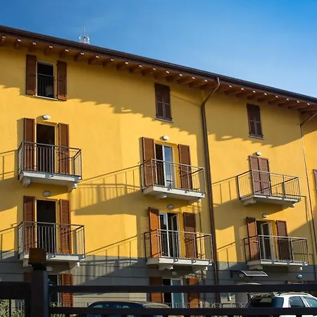 Penthouse Federico With View - Residenza Silvana Appartement