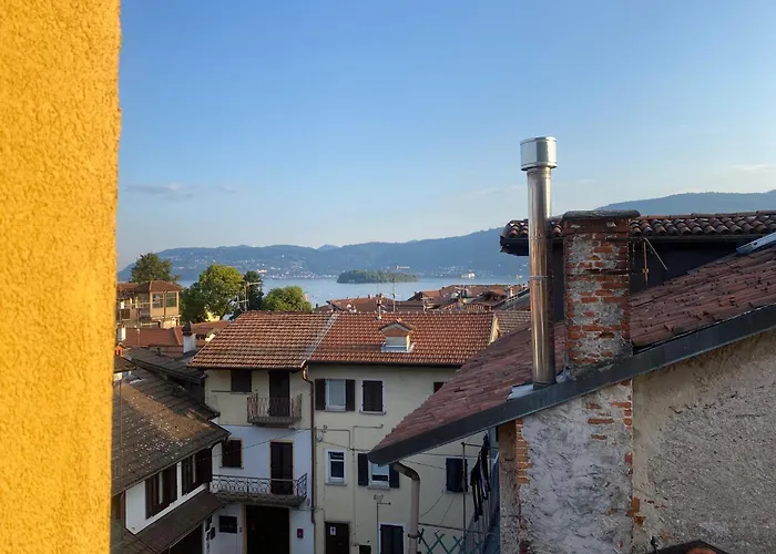 Penthouse Federico With View - Residenza Silvana *