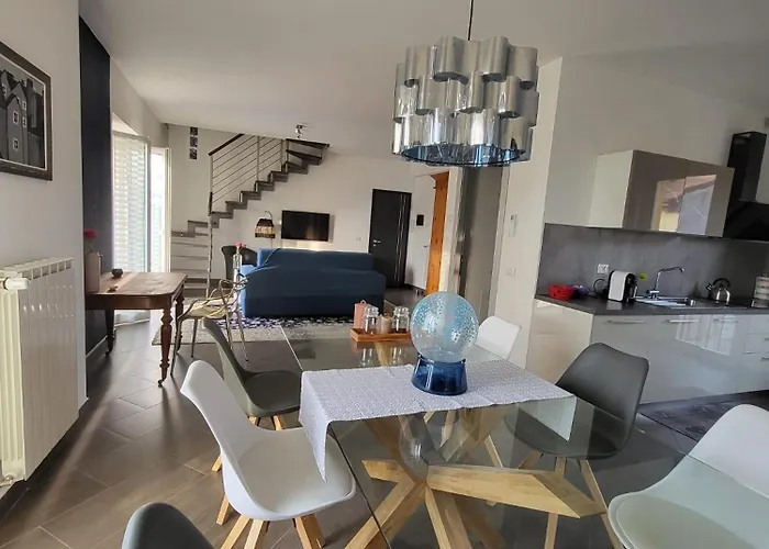 Penthouse Federico With View - Residenza Silvana Вербания