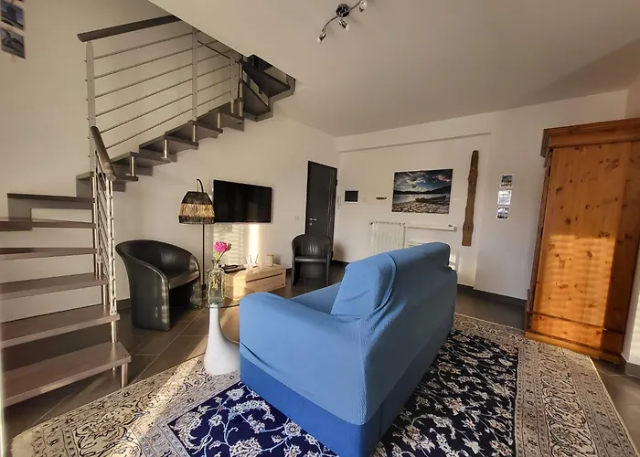 Penthouse Federico With View - Residenza Silvana *